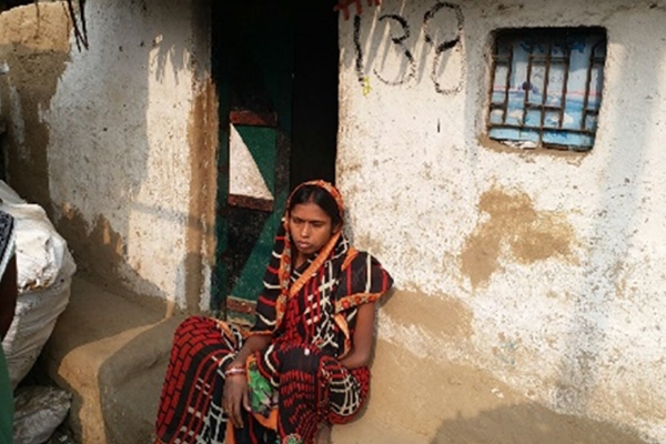 ASHAs Provide Family Planning Counseling to Women in Gau Ghat – an Urban Slum in Allahabad