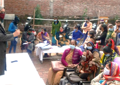 Lutter contre les préjugés des fournisseurs grâce à une orientation sur l'ensemble du site à Uttar Pradesh, en Inde.