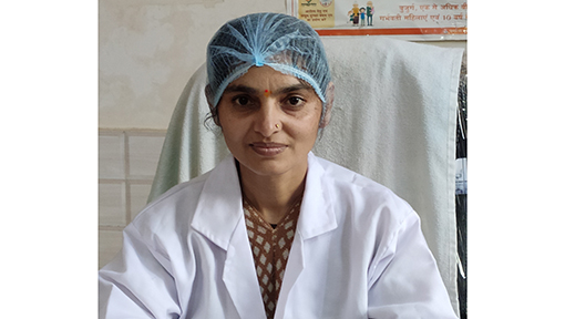 A High-Spirited Staff Nurse in Mathura Creates a Beneficiary Chain Through Word of Mouth