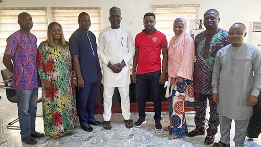 Deux ans plus tard, l'équipe de direction de TCI se rend dans l'État de Nasarawa, au Nigeria, pour promouvoir un partenariat durable.