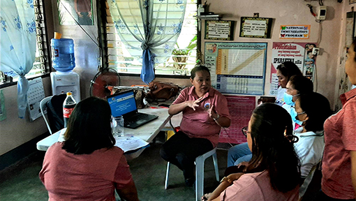Des données ventilées par âge pour la prise de décision éclairent les efforts de plaidoyer en faveur de l'AYSRH dans la ville de Dipolog, aux Philippines