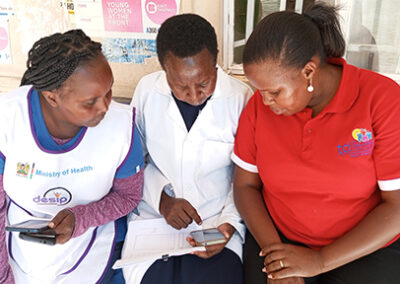 کمیونٹیز کو بااختیار بنانا: کینیا کے ناروک کاؤنٹی میں خاندانی منصوبہ بندی کے لئے ہیلتھ پروموٹرز ایڈوکیٹ